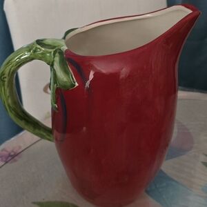 La Dolce Vita Fresh Vegetable Collection Pitcher Tomato
